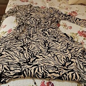 Dex Size S Black And Tan Long sleeve Dress